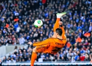 开云体育平台APP-足球赛场上的对决充满悬念和看点，令人期待