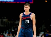 开云平台-快訊:快船擊敗老鹰迎接胜利