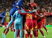 开云下载-包含欧预赛比赛波澜壮阔，球员技压群雄的词条