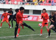 开云体育下载-马来西亚球队惜败，寻找突破机会