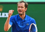 -包含美国网球队力克欧洲网球队，梅德韦杰夫完成帽子戏法的词条