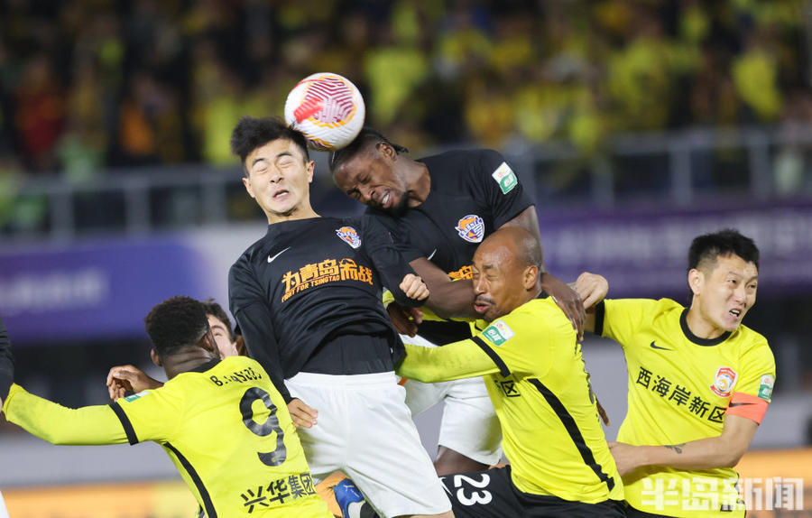 包含中超联赛狂风暴雨,球员们拼尽全力争夺胜负的词条 包含中超联赛狂风暴雨,球员们拼尽全力争夺胜负的词条