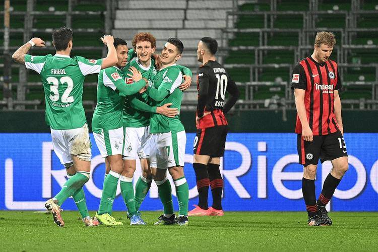 弗莱堡队客场壮举,助力晋级争夺的简单介绍 弗莱堡队客场壮举,助力晋级争夺的简单介绍