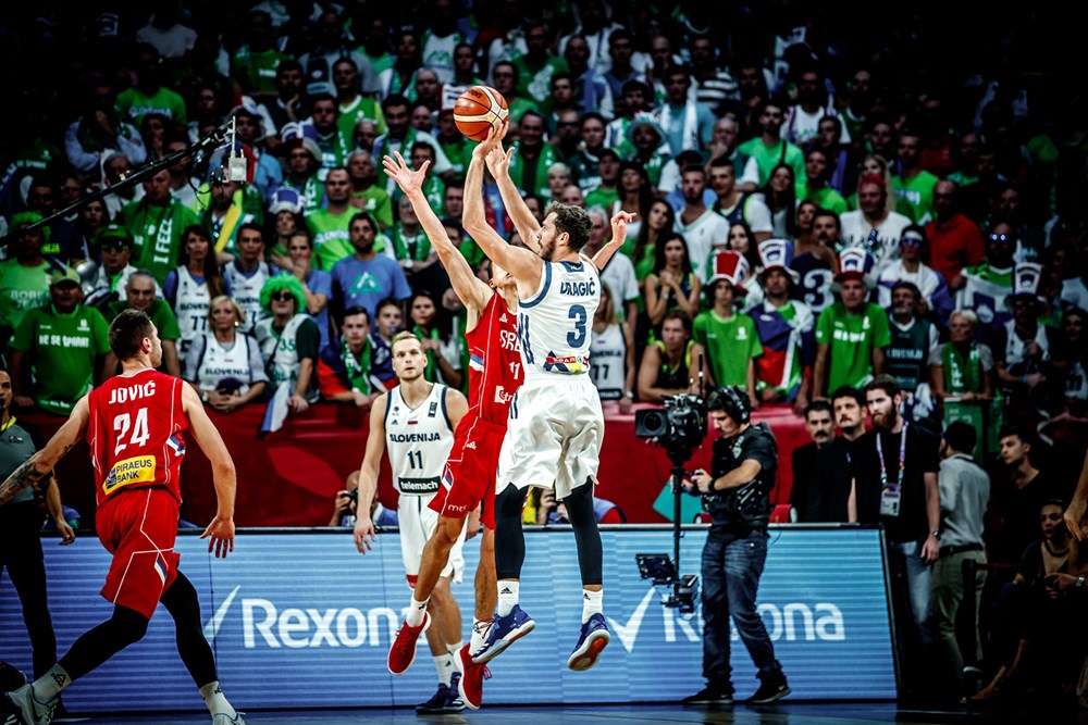 欧洲顶尖球队在全球篮球赛场上闪耀 欧洲顶尖球队在全球篮球赛场上闪耀