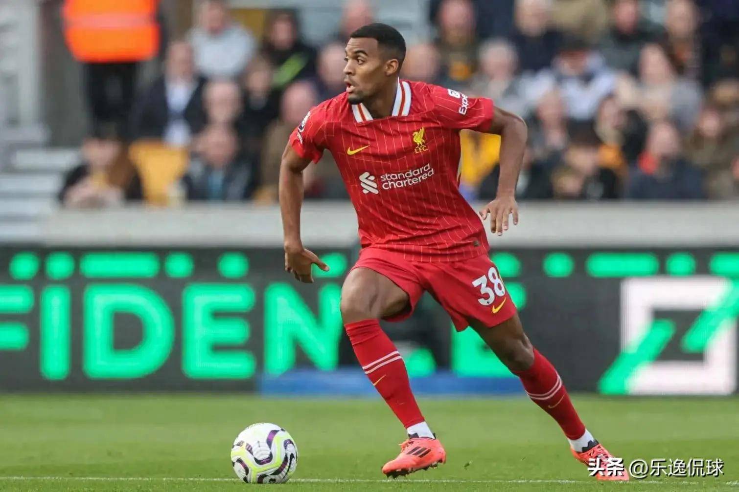 利物浦中场组织积极端正,传球率高居联赛榜首的简单介绍 利物浦中场组织积极端正,传球率高居联赛榜首的简单介绍