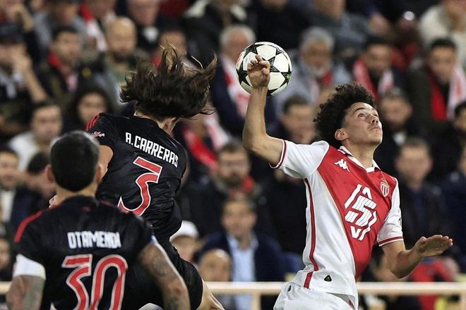 尤文图斯主场战平皇马,遭遇失利 尤文图斯主场战平皇马,遭遇失利