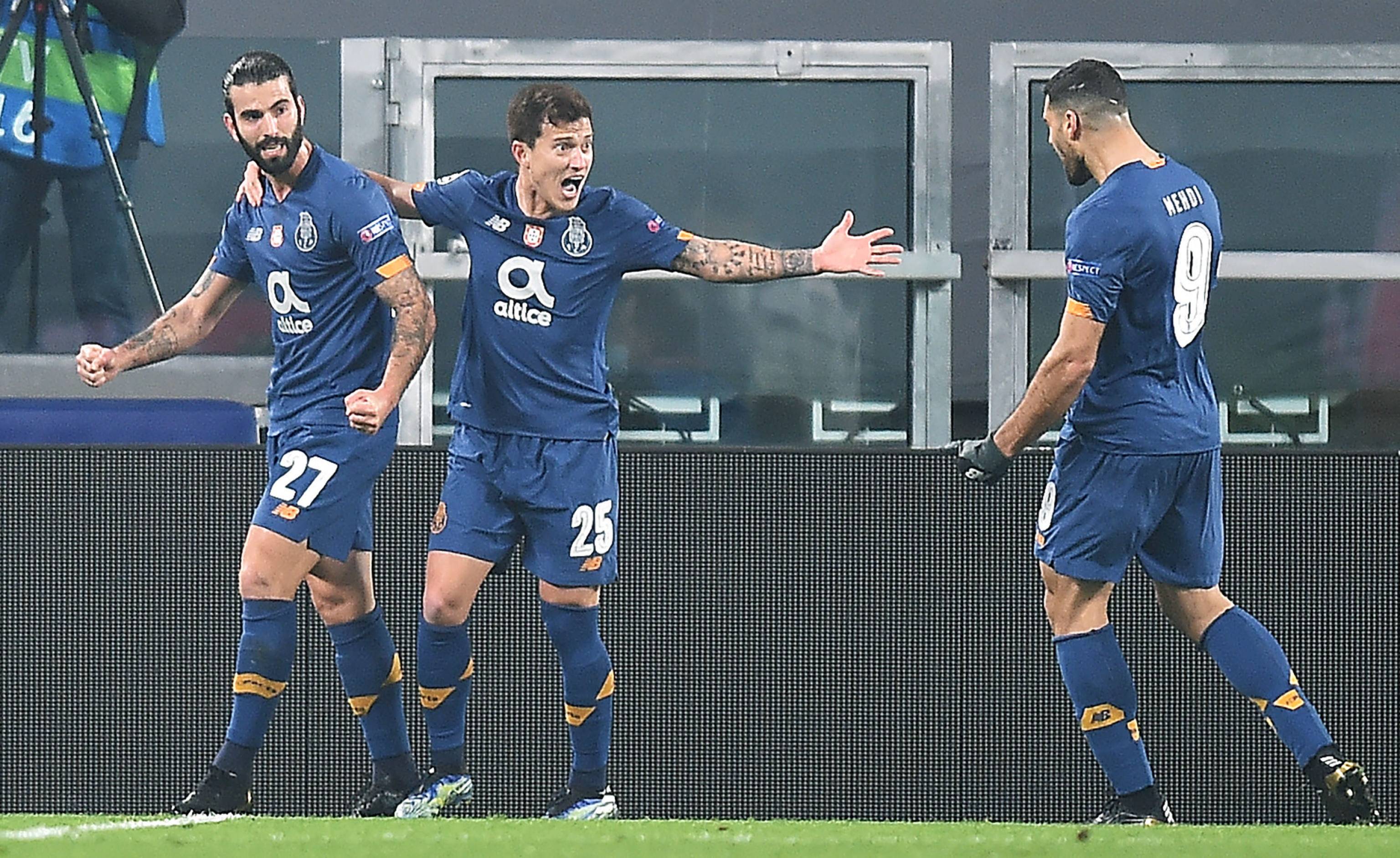 阿联酋球队壮胆赢得胜利晋级八强