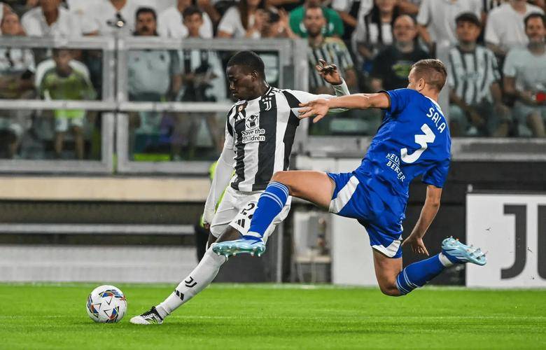 包含比利亚雷亚尔客场击败，近期状态不佳的词条