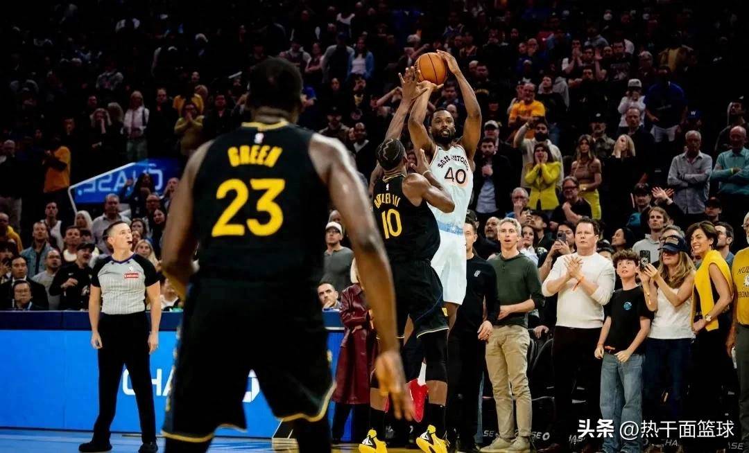 包含勇士小胜马刺——格林生日大爆发全场闭刀压哨赢球的词条 包含勇士小胜马刺——格林生日大爆发全场闭刀压哨赢球的词条