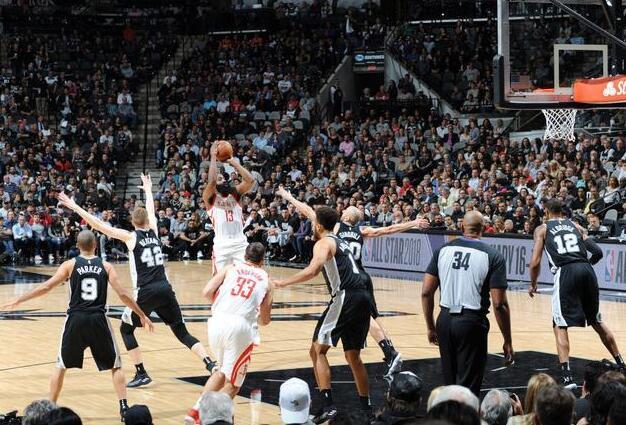 关于火箭核心受伤,球队整体实力受到质疑的信息 关于火箭核心受伤,球队整体实力受到质疑的信息