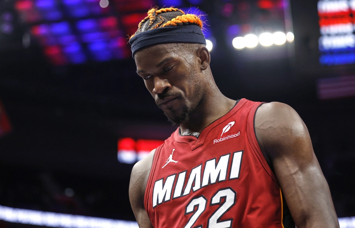 包含热火队巨星吉米巴特勒收获最佳防守球员奖的词条 包含热火队巨星吉米巴特勒收获最佳防守球员奖的词条