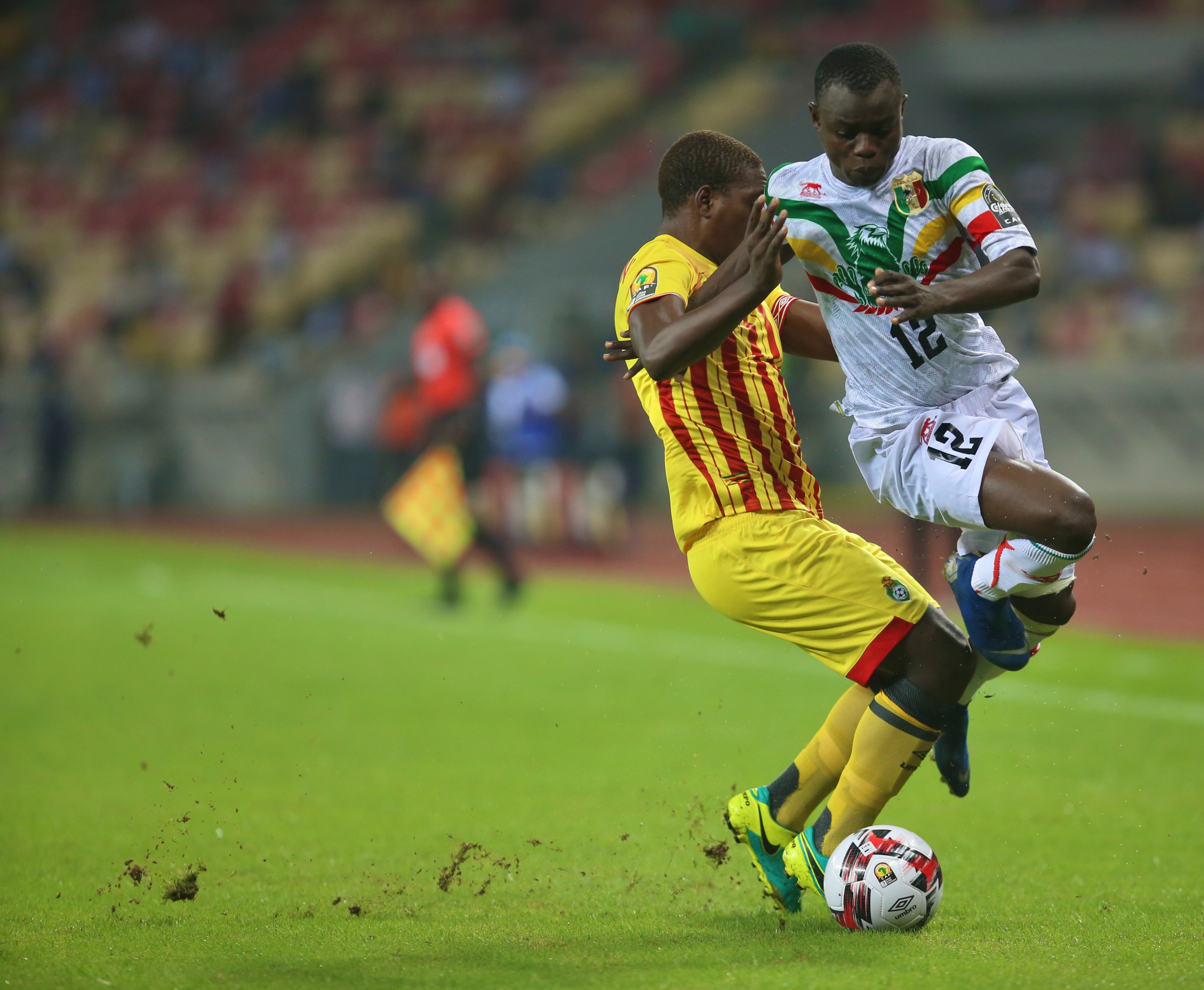 南特客场一球小胜圣埃蒂安，取得保级关键胜利的简单介绍