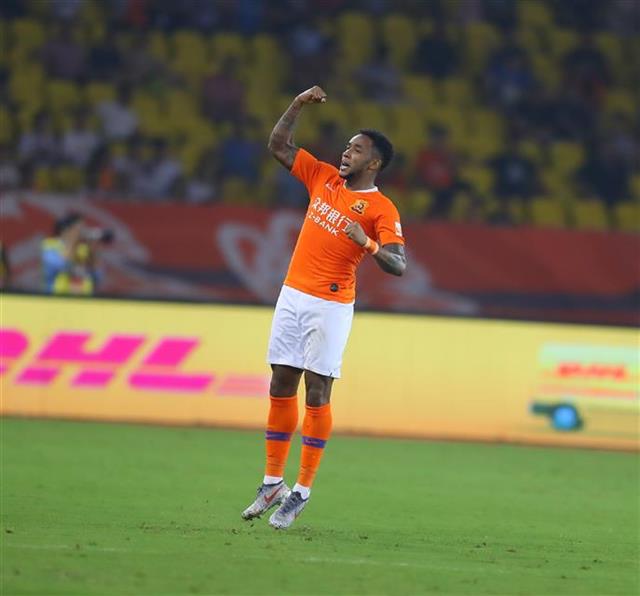 苏宁主场逆转取得胜利抢得三分