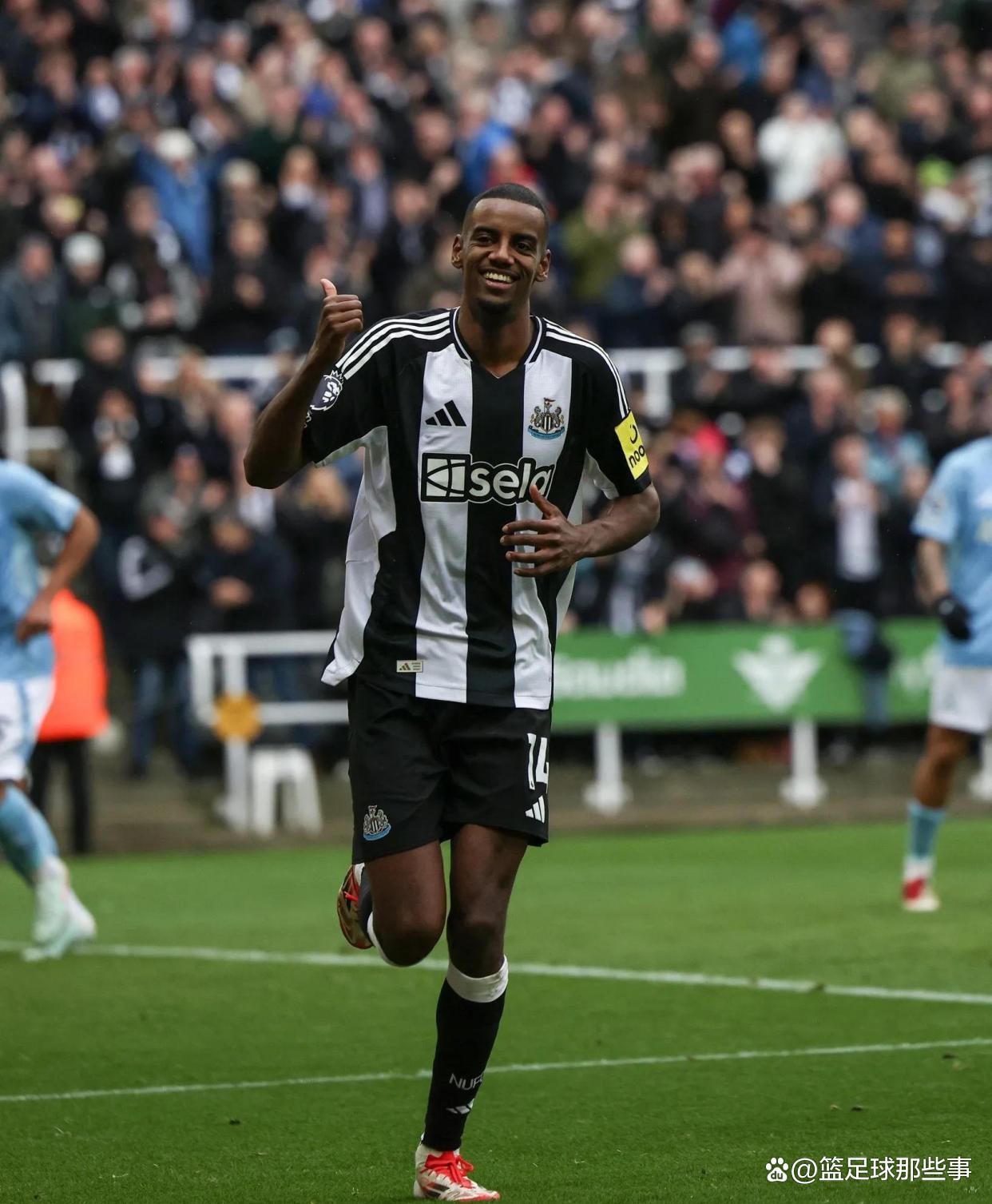 包含世界体坛中跳出一匹黑马,刷新体育界传奇的词条 包含世界体坛中跳出一匹黑马,刷新体育界传奇的词条