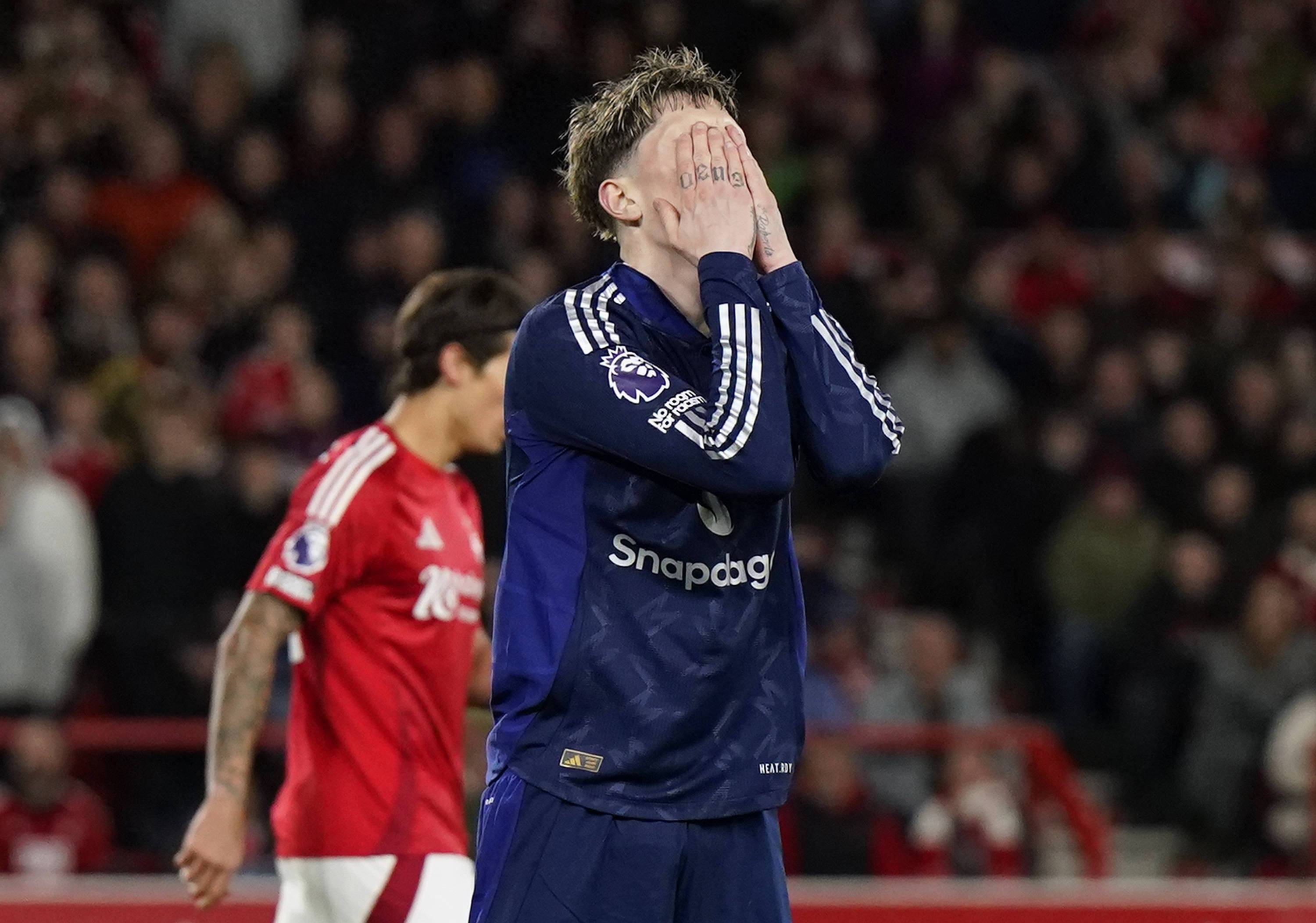 那不勒斯球员受伤，将缺席下一场比赛的简单介绍