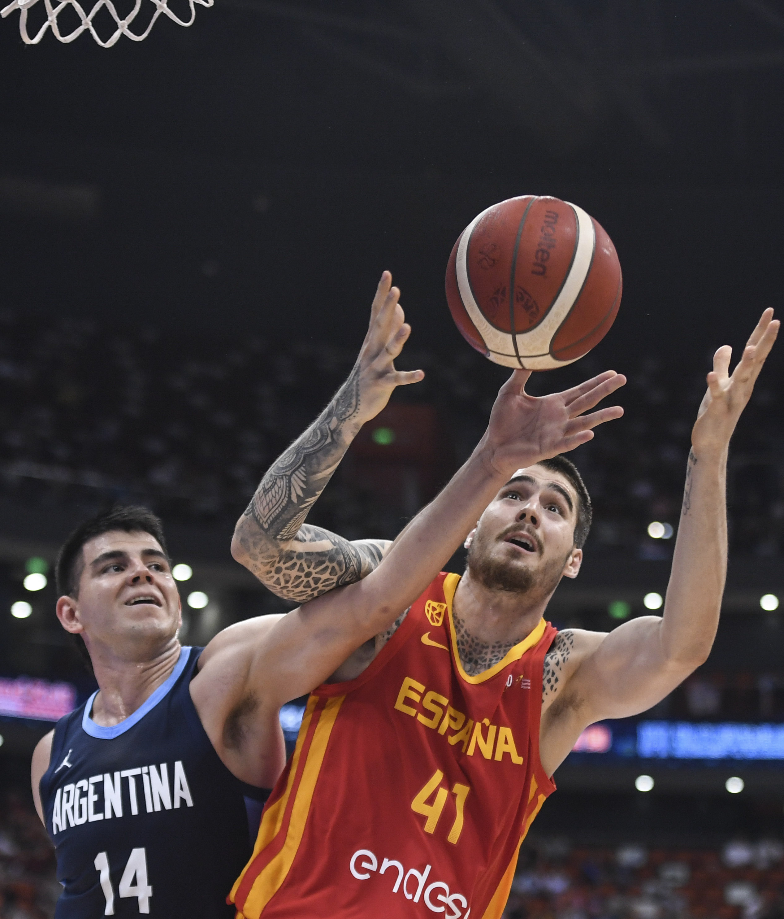 包含南美篮球职业联赛决赛热身赛拉开序幕的词条