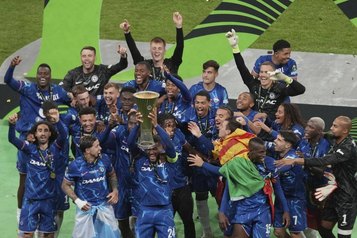 包含葡超豪门对决:波尔图迎战本菲卡的词条 包含葡超豪门对决:波尔图迎战本菲卡的词条