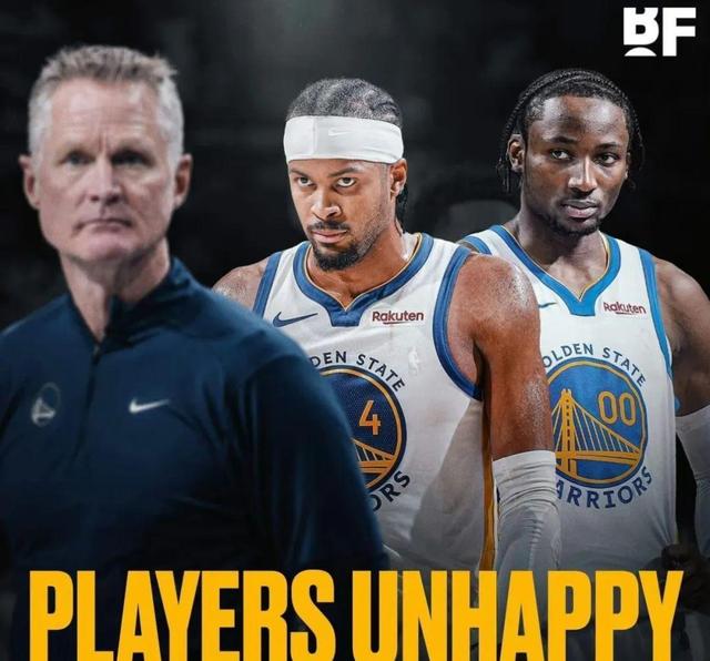 队内核心球员受伤退场,教练应急调整策略 队内核心球员受伤退场,教练应急调整策略