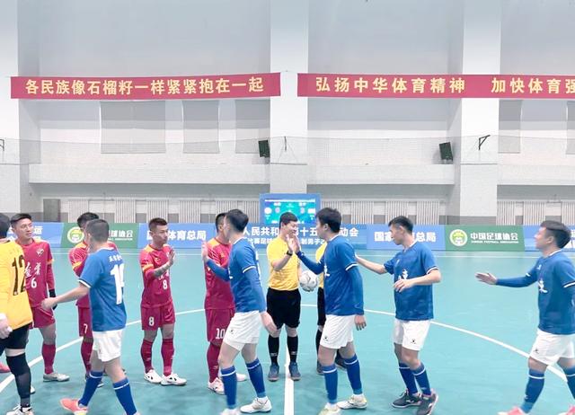 国内足球赛场上的白热化较量引发热议！