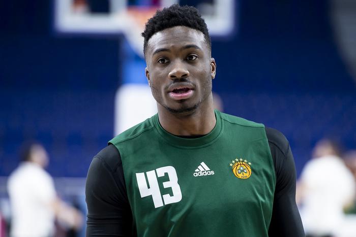 雄鹿队披露新冠病毒检测情况 雄鹿队披露新冠病毒检测情况