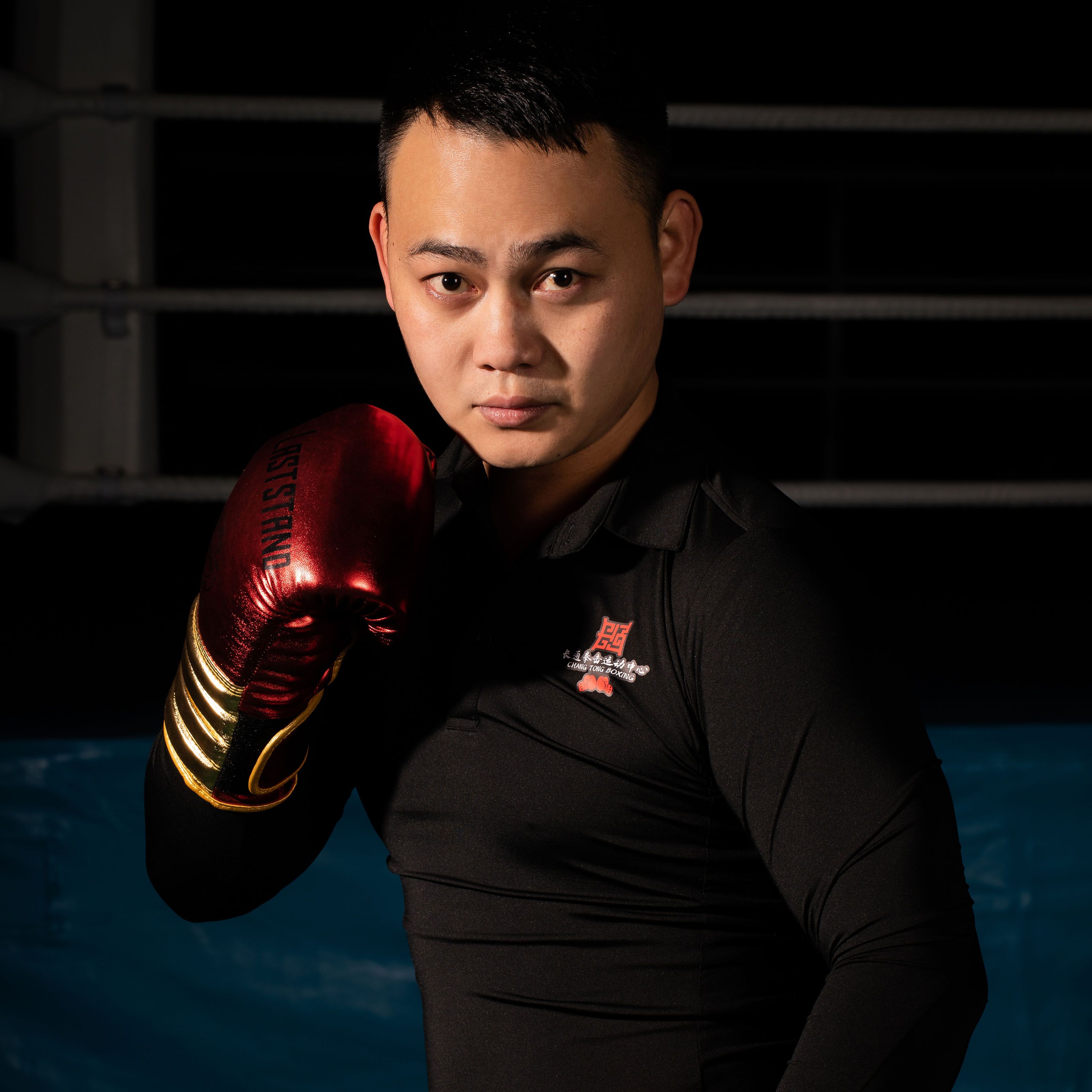 古巴拳击冠军击败强手,夺得桂冠 古巴拳击冠军击败强手,夺得桂冠