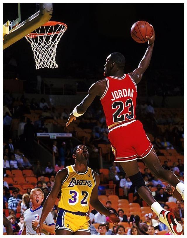 乔丹在巴西的比赛中夺冠 乔丹在巴西的比赛中夺冠