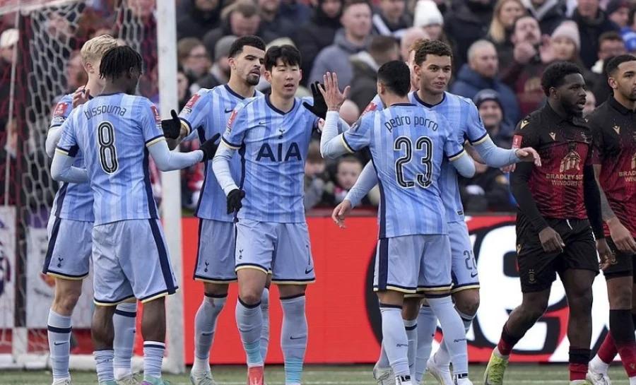 热刺在上海逆转引热议的简单介绍