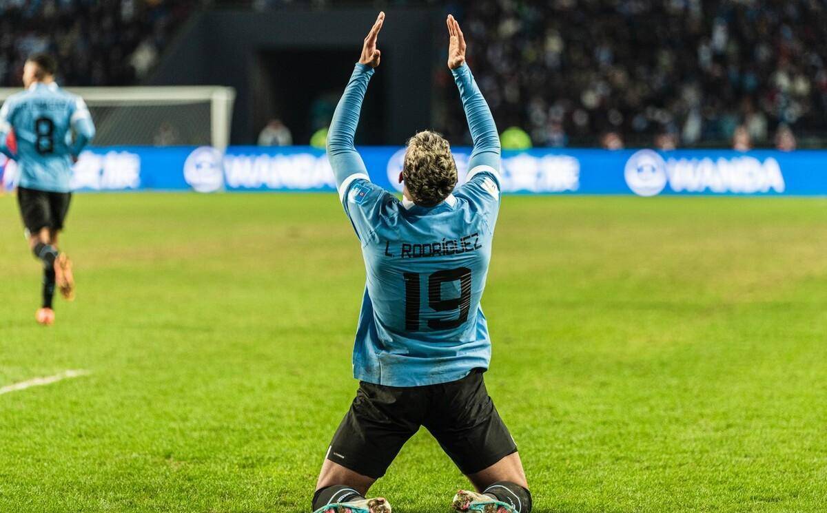 包含朗斯状态火热,欲展现实力开拓进攻的词条 包含朗斯状态火热,欲展现实力开拓进攻的词条