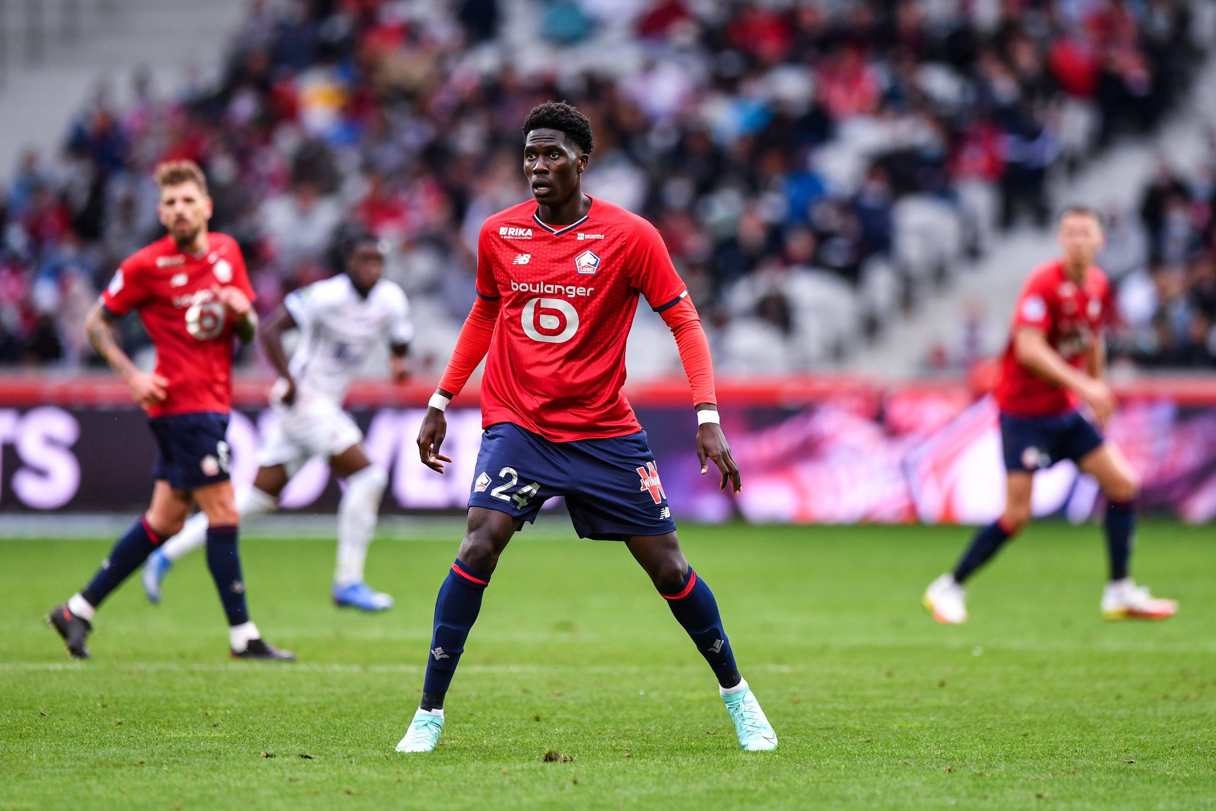 兰斯客场战胜对手，创造意外惊喜突破的简单介绍