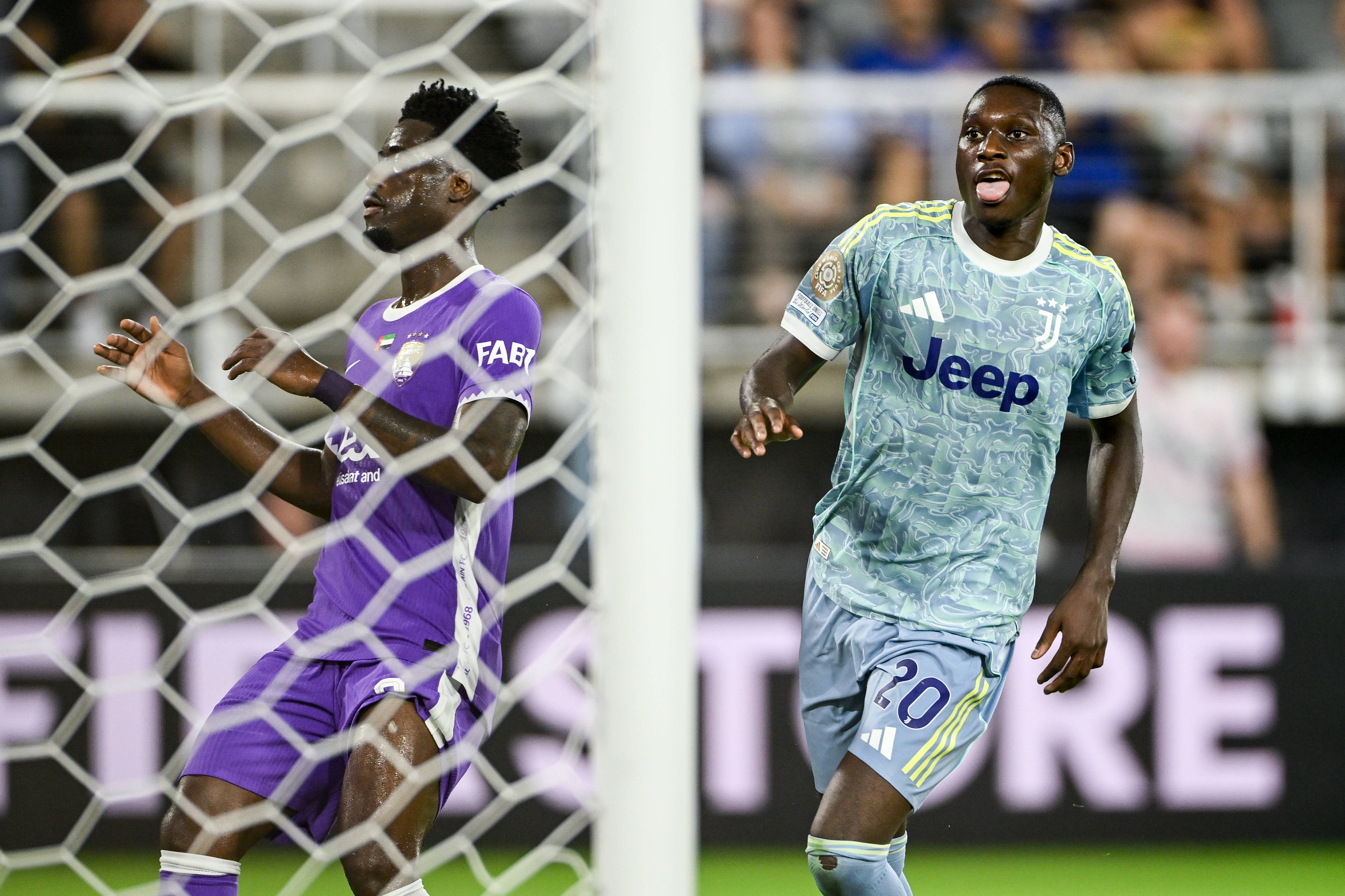 关于尤文图斯表现出色,给对手施压的信息 关于尤文图斯表现出色,给对手施压的信息