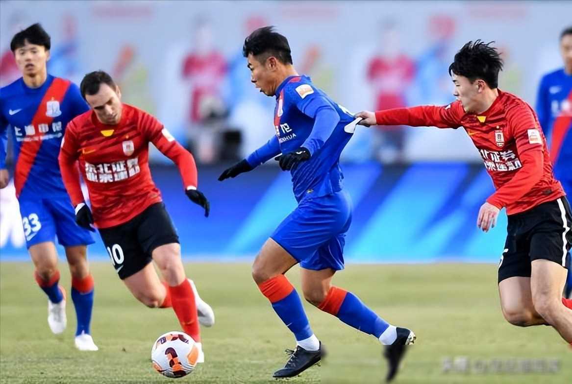 包含上海申花迎战长春亚泰，全力争胜的词条