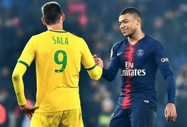 包含全球热议!体操场外八卦引关注的词条 包含全球热议!体操场外八卦引关注的词条