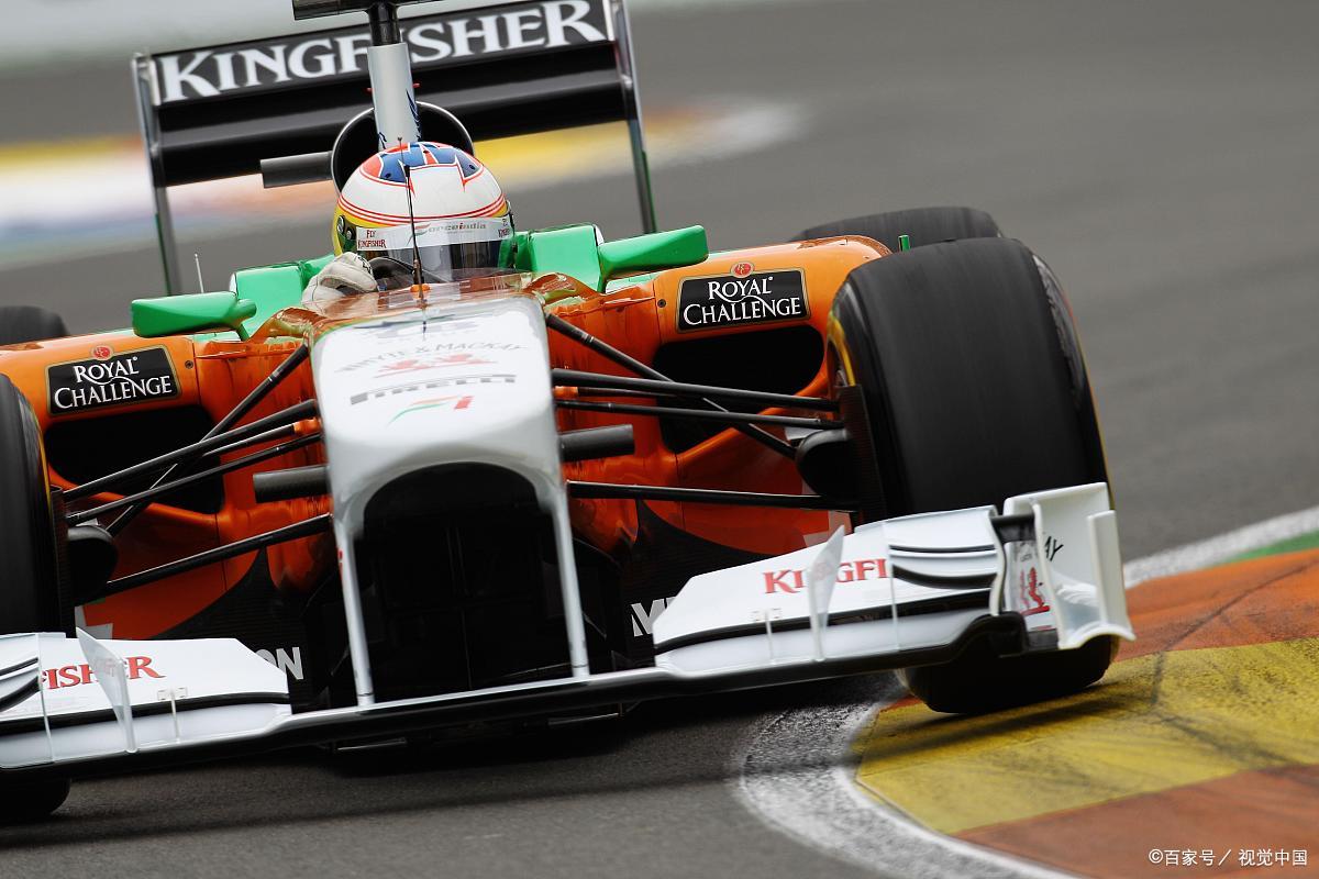 雷诺车队绝杀阿斯顿马丁,拉塞尔惊艳四座 雷诺车队绝杀阿斯顿马丁,拉塞尔惊艳四座